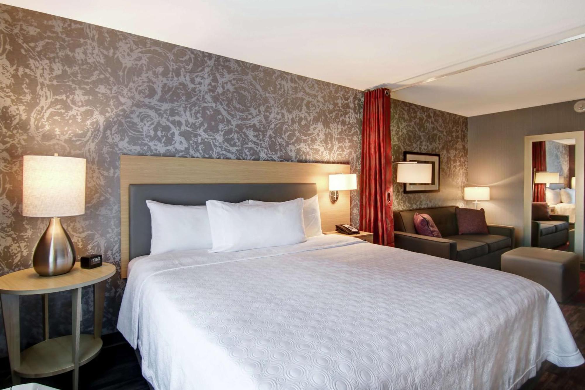 Home2 Suites By Hilton Edmonton South Exteriör bild