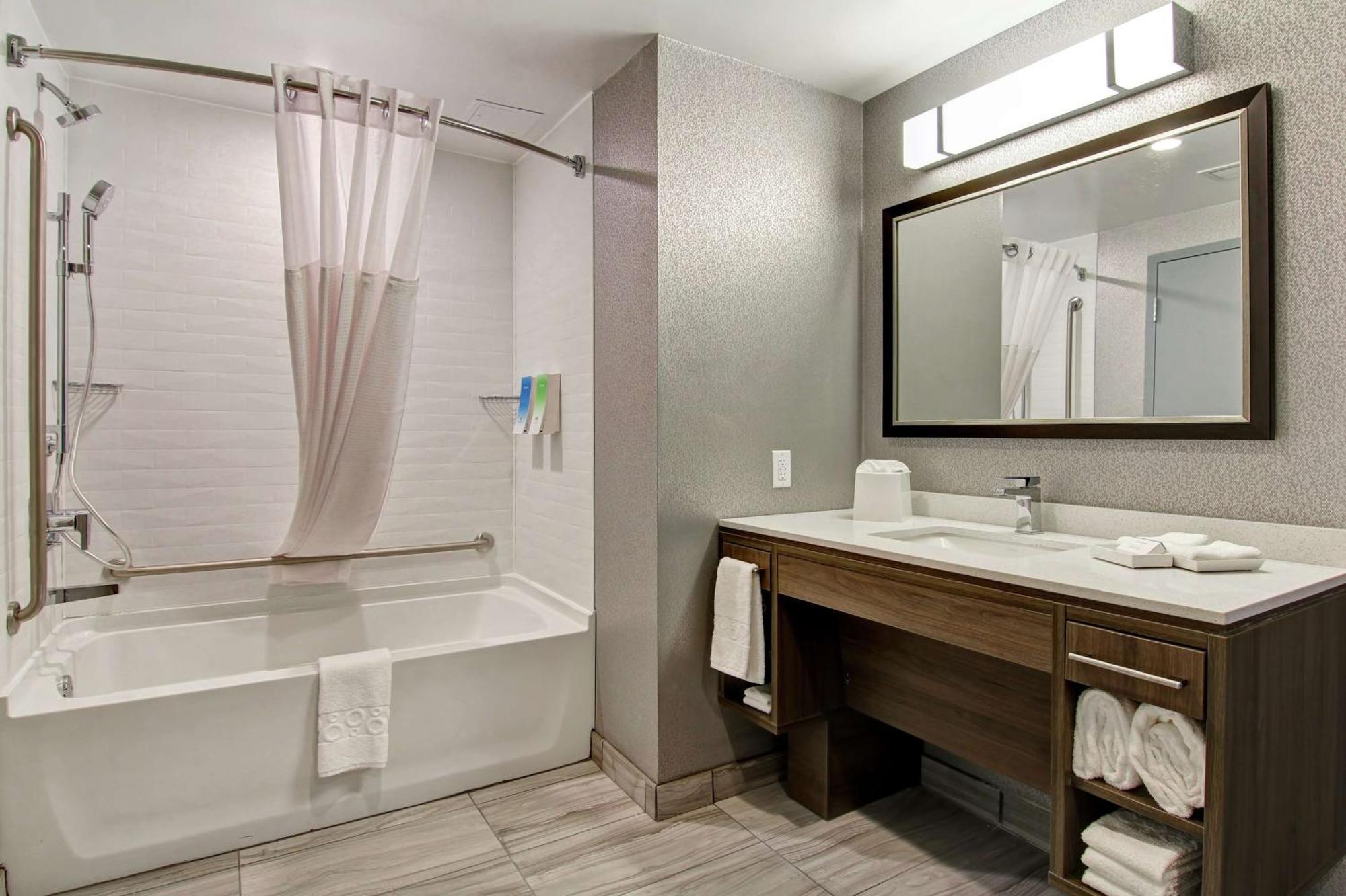 Home2 Suites By Hilton Edmonton South Exteriör bild